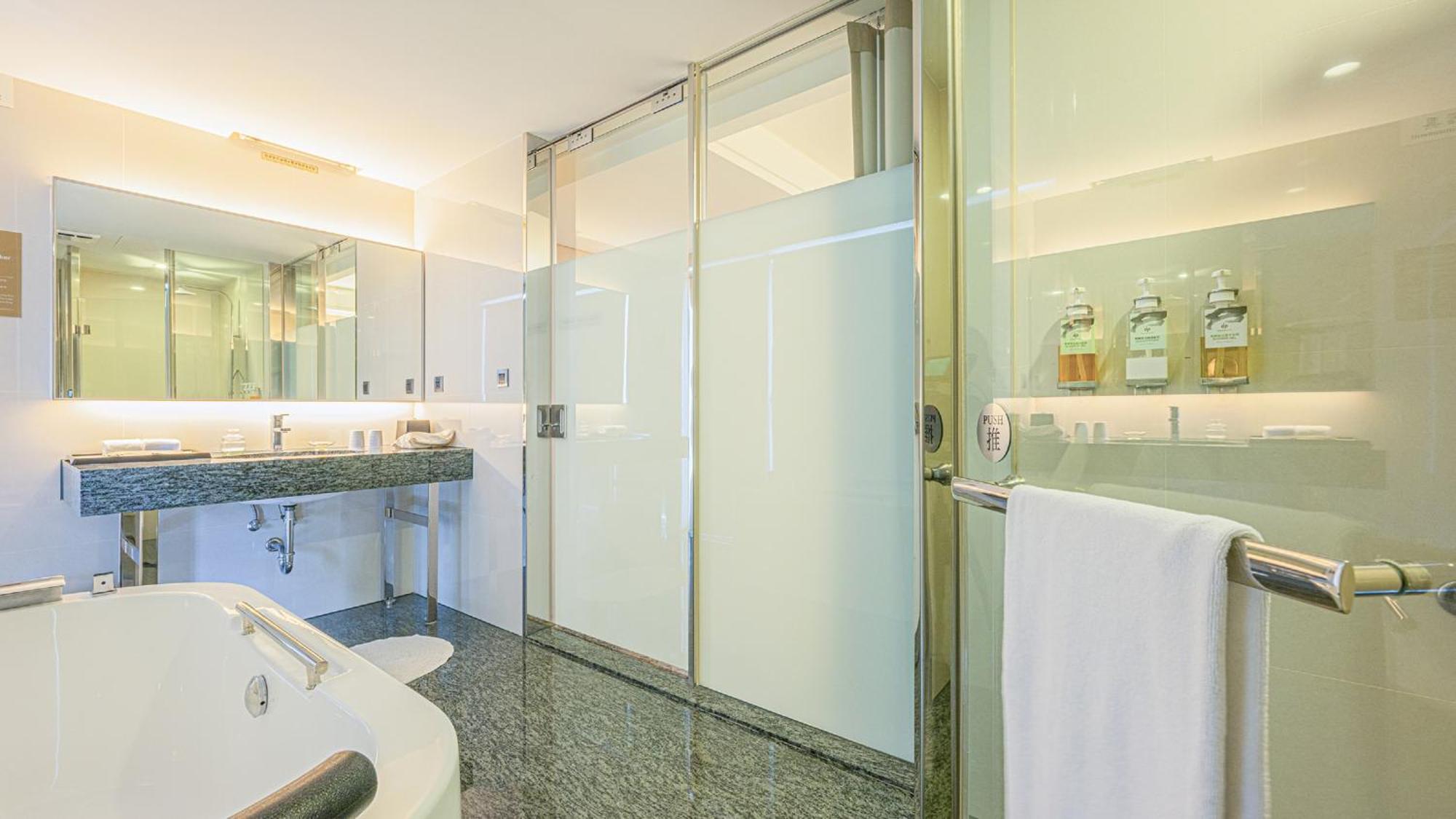 Check Inn Select Taichung Dadun Экстерьер фото